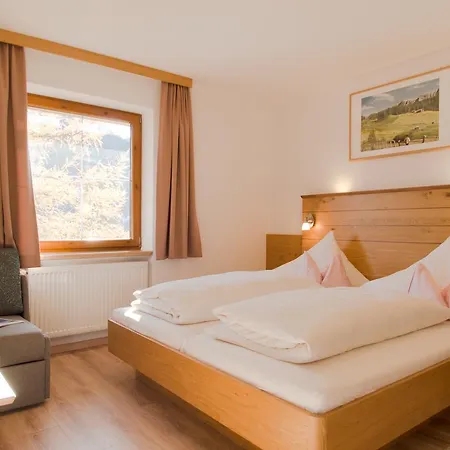 מלון Zita טרינס